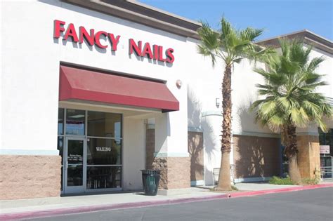City Nails and Spa, La Quinta, California. 17 likes · 6 were here. Pamper yourself in a sanctuary of nurturing salon and spa treatments at City Nails.